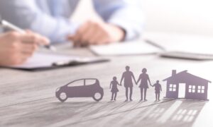 Auto-, Haus- oder Lebensversicherung? So wählen Sie richtig
